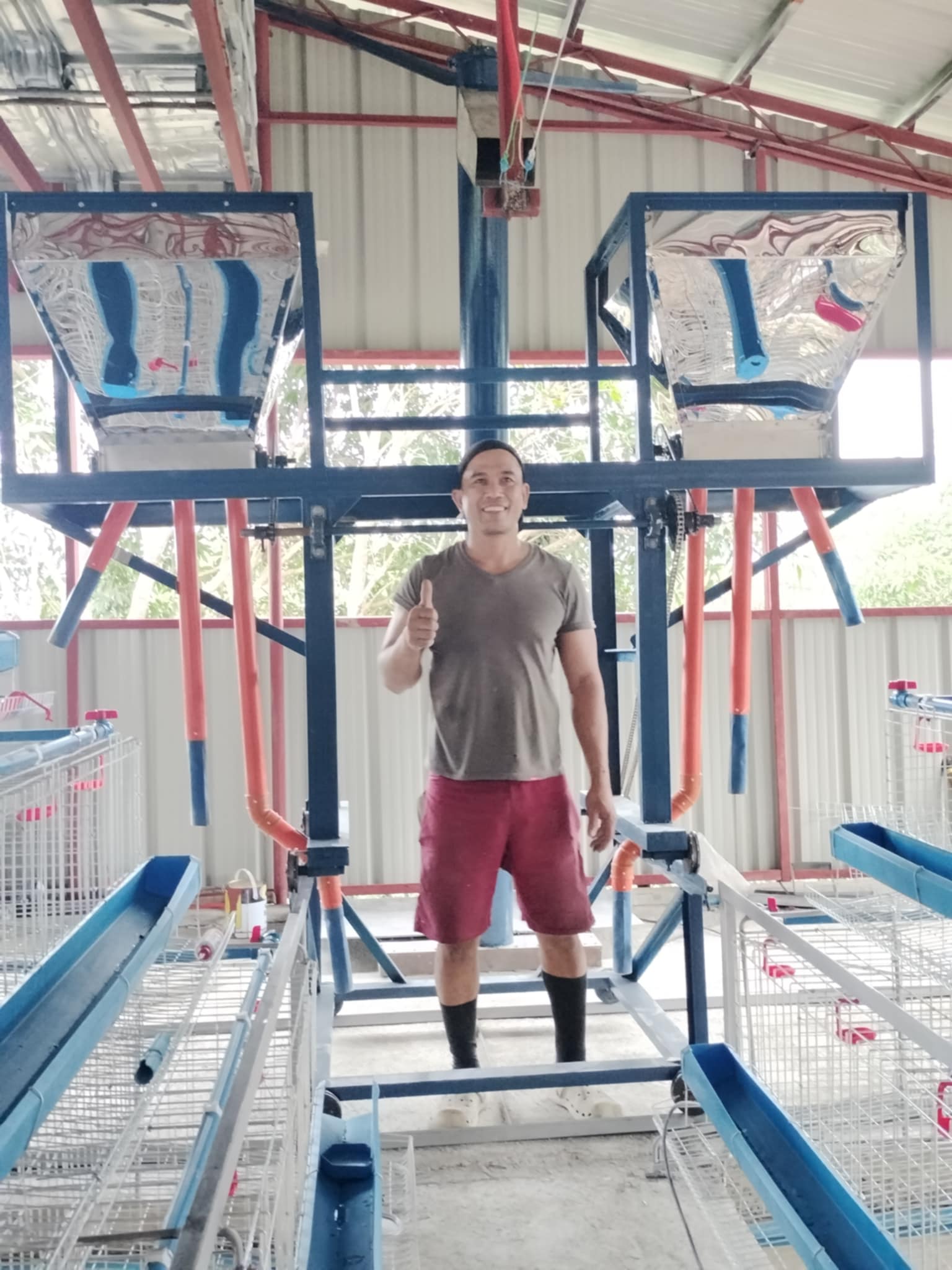 Automatic Poultry Feeder